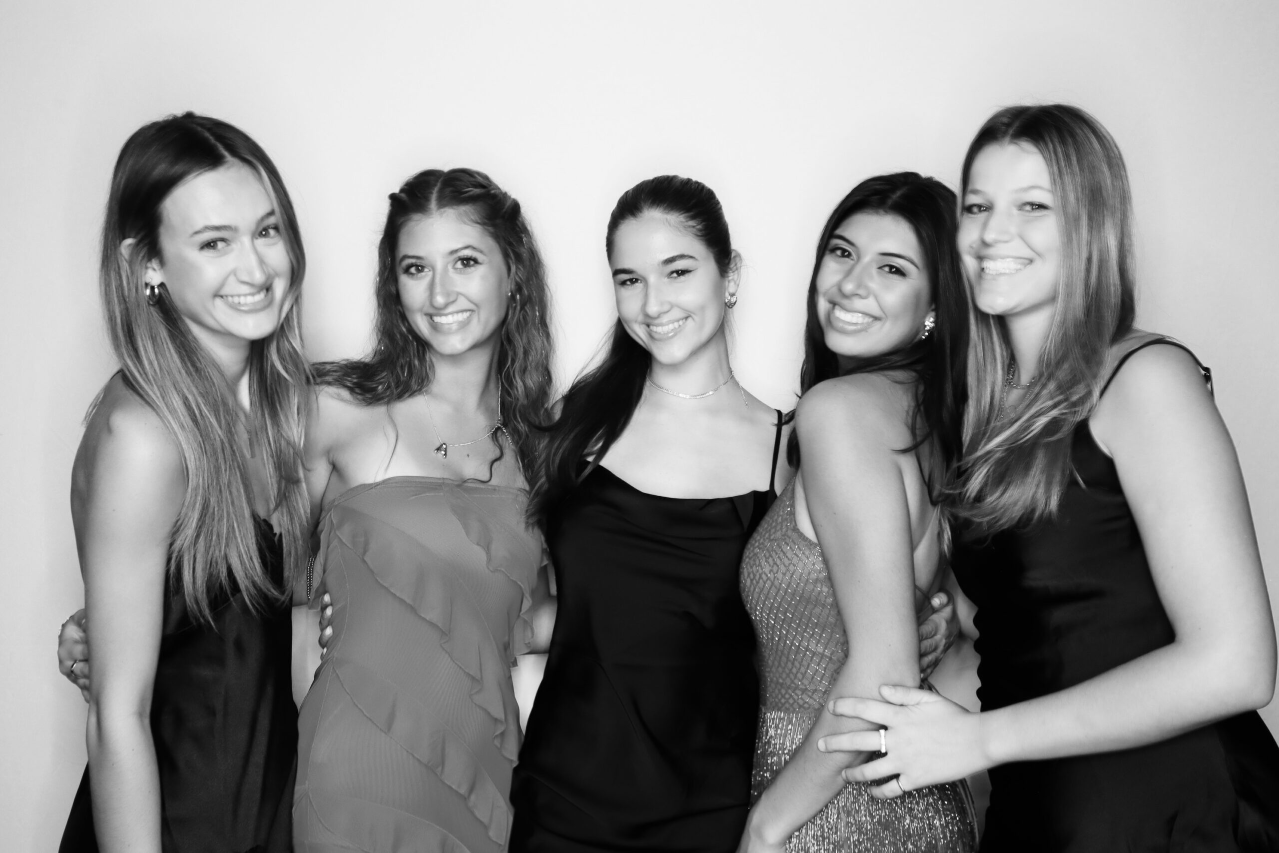 Cheap Photo Booths for Rent
