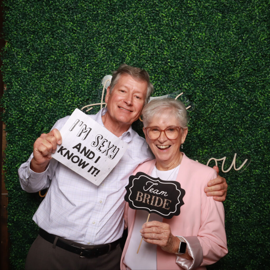 Ever After Farms Blueberry Barn Wedding | Orlando Photo Booth